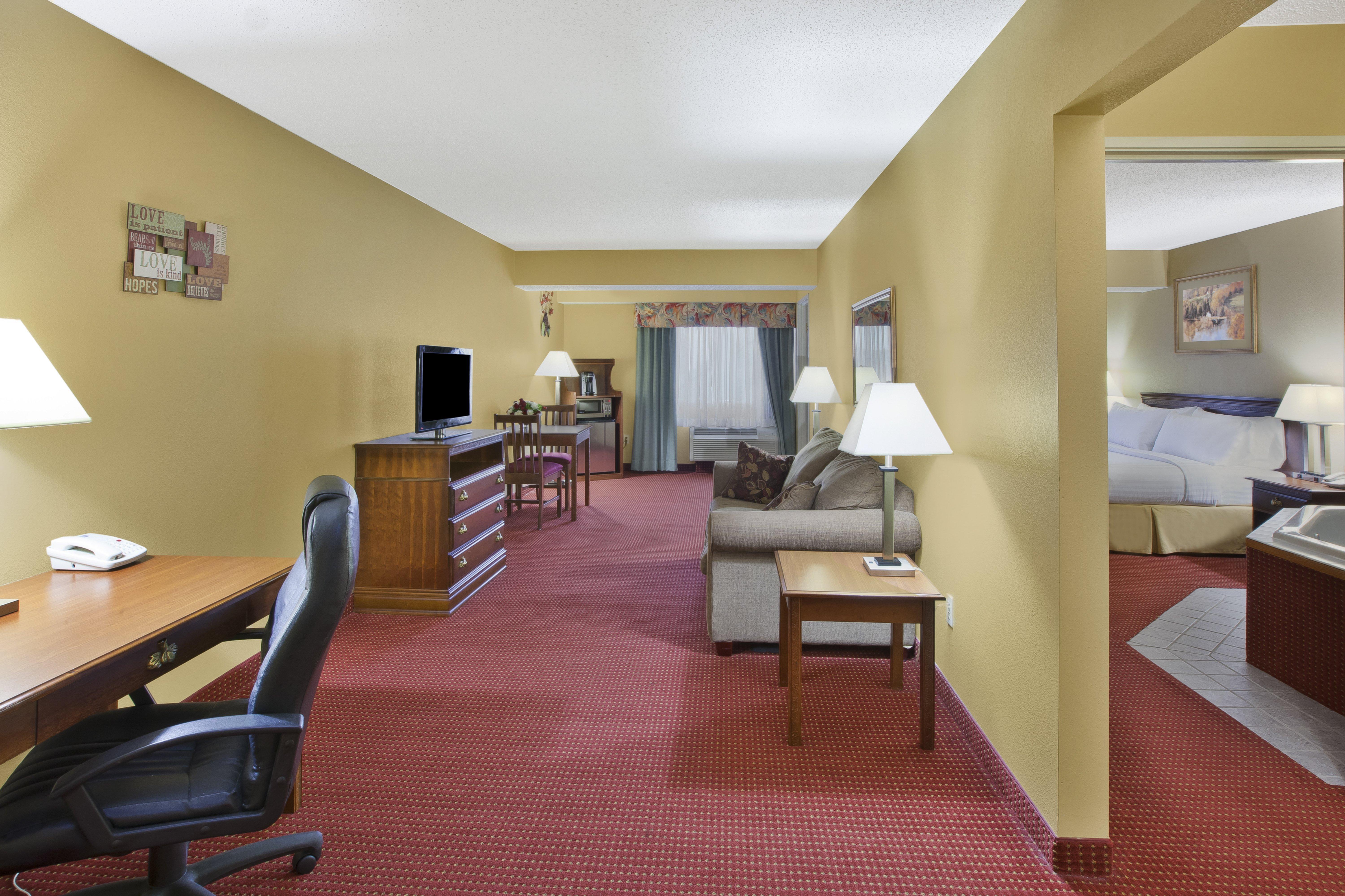 Holiday Inn Express Irwin Pa Tpk Exit 67 By Ihg Luaran gambar