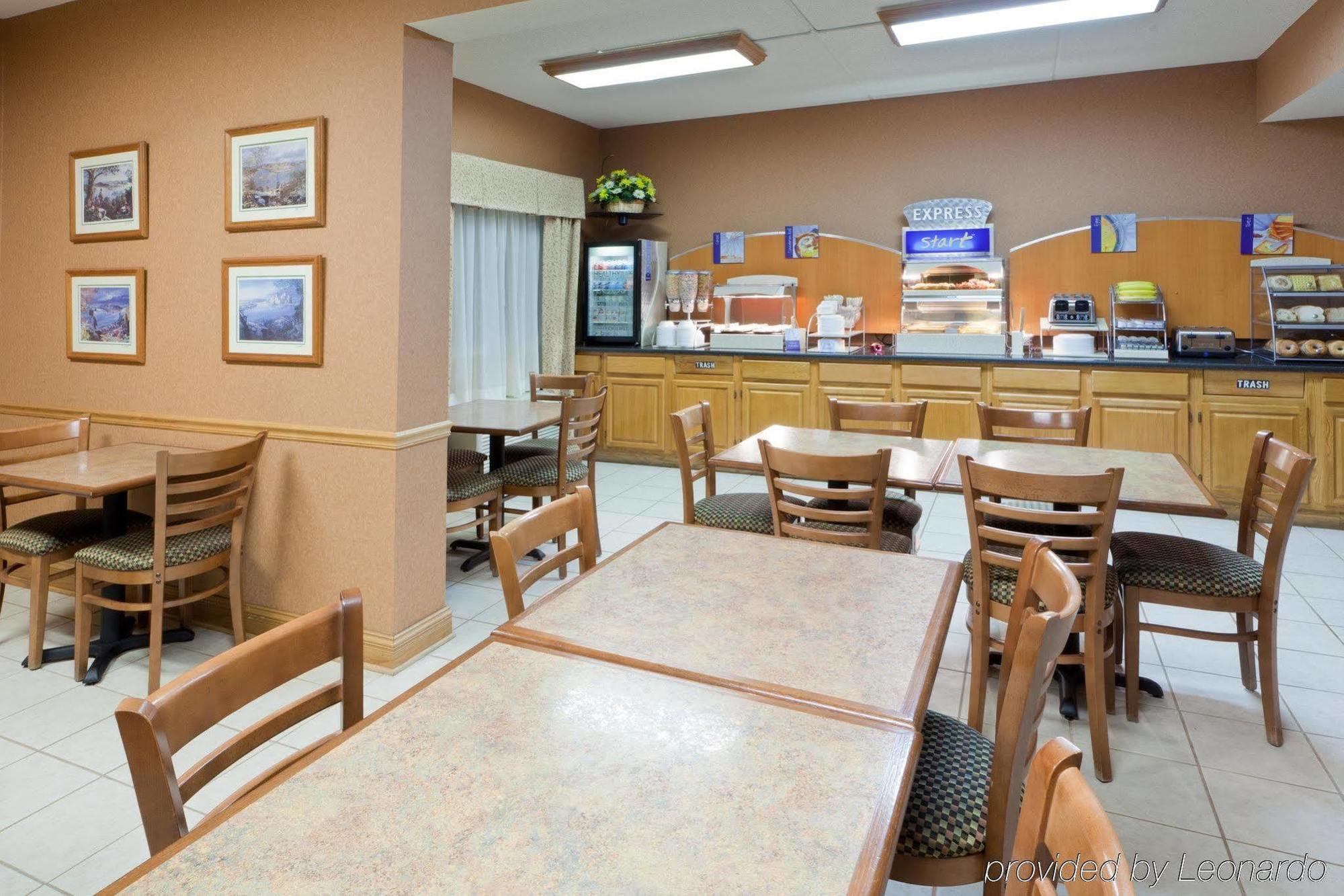 Holiday Inn Express Irwin Pa Tpk Exit 67 By Ihg Luaran gambar