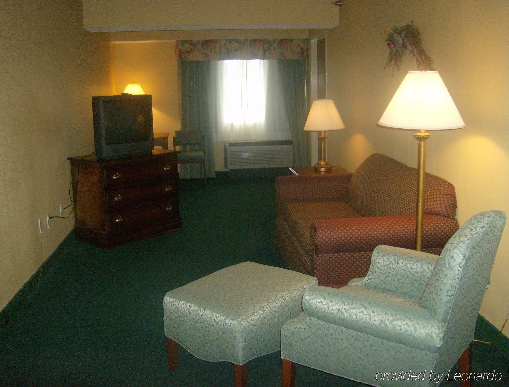 Holiday Inn Express Irwin Pa Tpk Exit 67 By Ihg Bilik gambar