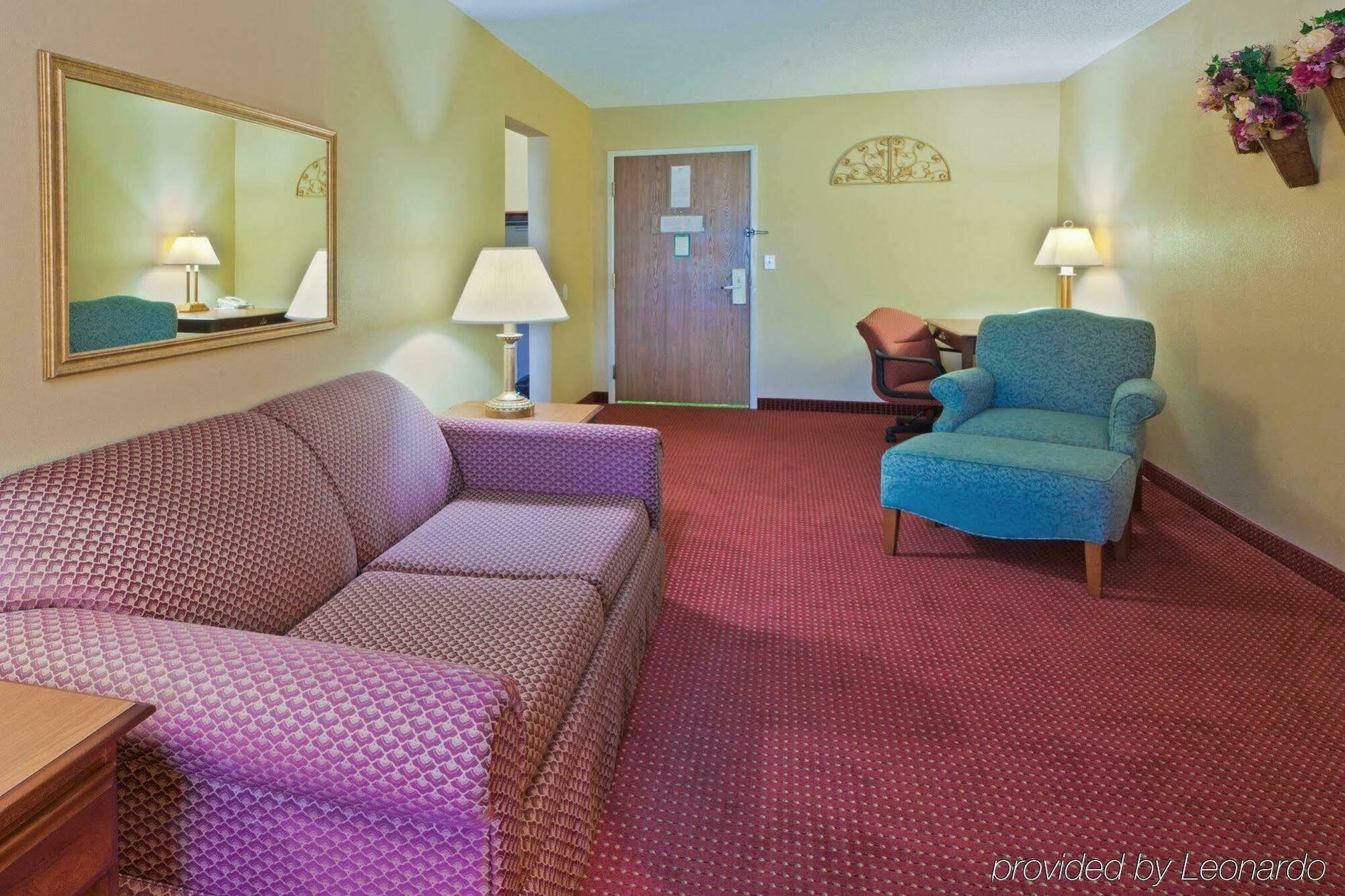 Holiday Inn Express Irwin Pa Tpk Exit 67 By Ihg Luaran gambar